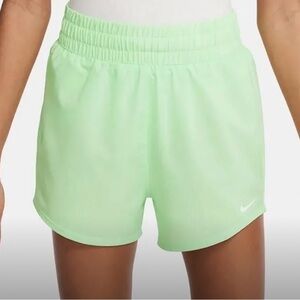 Nike Girls Green Athletic Shorts Medium